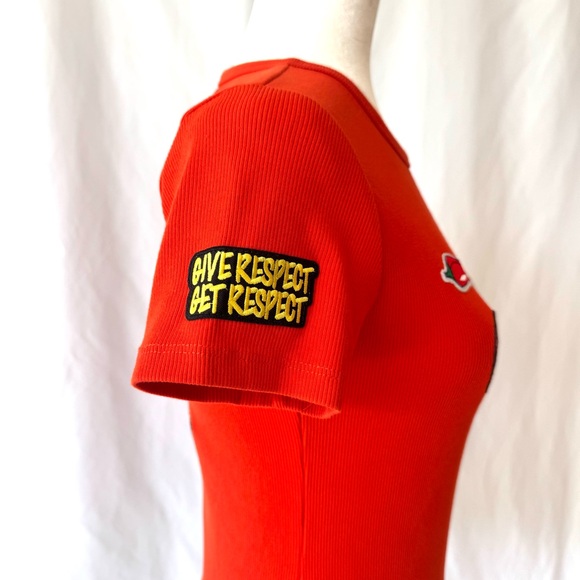 Tropicália Reworked Graphic Ribbed Tee - Picture 5 of 6